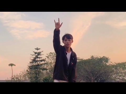 CHICKEN NOODLE SOUP CHALLENGE J Hope Feat Becky G