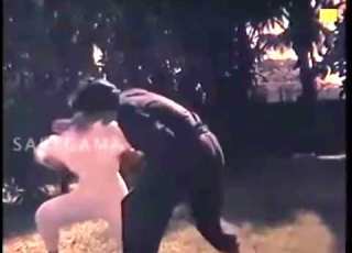 فیلم Aaj محصول سال ۱۹۸۷ اولین فیلم آکشی کومار چرا آکشی کومار نامش را تغییر داد
