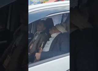 فيديو لمقتل الشهيد رجل الأعمال المهندس فؤاد عايض ونجله هشام جوار سما مول الخمسين بيت حدة