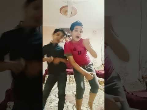 مهرجان في المنشيه على البحر قلت اتمشى شويه ولقيت اتنطر معديه من ضهرها الله اكبر مره مطرشه وبابور حني