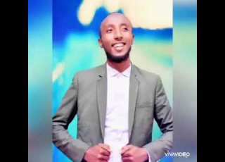 Nashidaa Bareduu Ustazaa Kamaal Hebboo Tanna Dhagefadha Erga Guddaa Ofii Keessa Qabdii