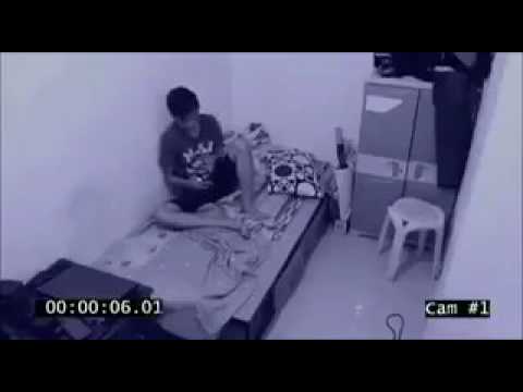 شوفو الكرسي يتحرك لحاله