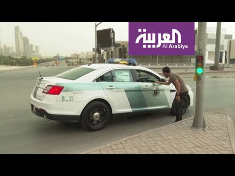 موقف طريف لمراسل العربية من الرياض على الهواء