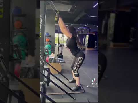 ميرنا جميل الجسم في الجيم والعقل في الاكل