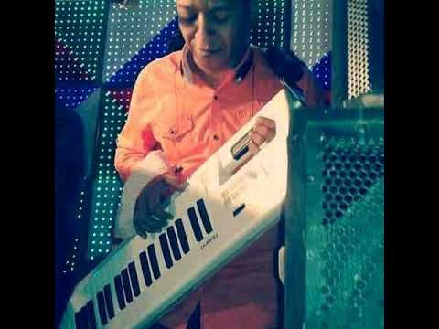 ابوزيزو قلبي عشقها والعيون