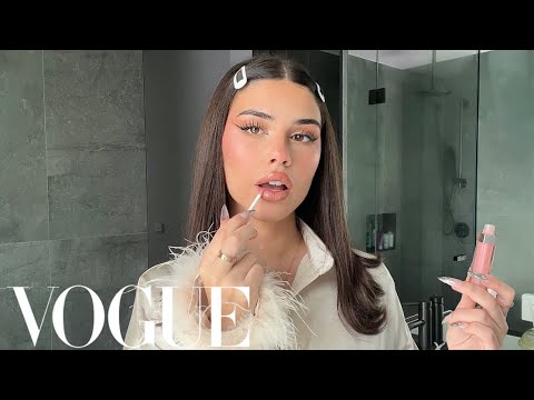 أتظاهر بأنني في فيديو أسرار الجمال الرائج