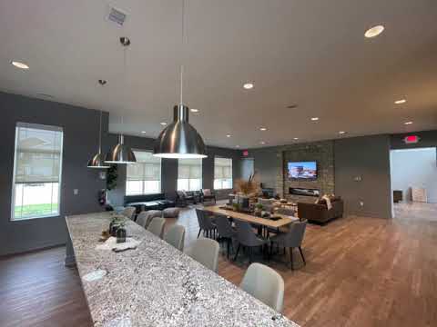 8801 Property Exterior Amenities