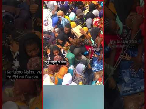 Kariakoo Nyomi La Watu Sokoni Kipindi Cha Sikukuu Za Eid Na Pasaka Kariakoo Nyomi La Watu Sokoni Kipindi Cha Sikukuu Za Eid Na Pasaka