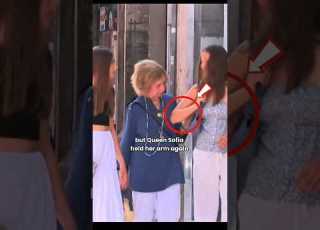 Queen Sofia Doesn T Want To Let Go Leonor