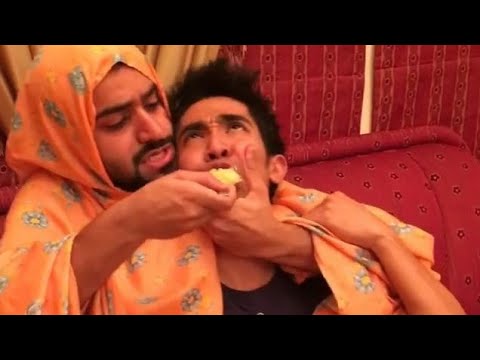 لما أمك تدلعك زيادة على الأكل احمد شريف