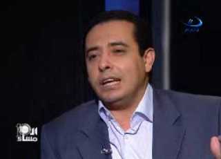 منى الشاذلي و الشاعر محمد بهجت الجيش العربي فين