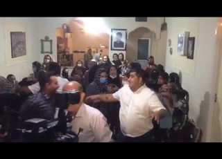  شورو حال عجیب شادی تماشایی خانواده میثم دلخانی پس از کسب طلای مسابقات جهانی فرنگی در شیراز منزل پدری