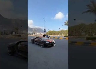 اول بوغاتي في عدن لايك اشتراك بوغاتي عدن اليمن مشاهير تصويري شاركوا