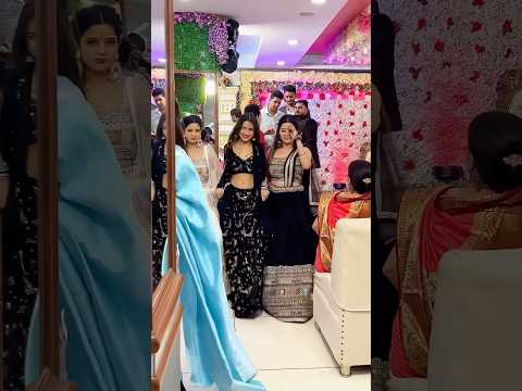Walk Trending Love Comedyfilms Couplegoals Apurvikaur926 India Explorepage