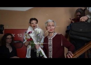 زن ۸۳ ساله بازمانده از محاصره لنینگراد به دلیل شرکت در تجمع ضد جنگ در روسیه ۱۲۵ دلار جریمه شد