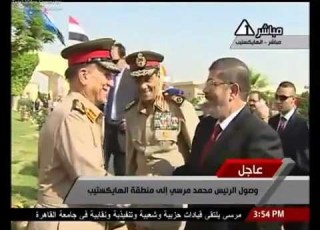  الرئيس مرسي يشهد احتفالية عسكرية بمنطقة الهايتب