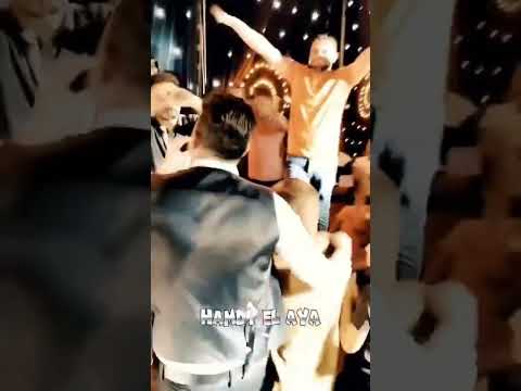 الفكر رايح جاي عليا ومش سيبني والفرح كله بيرقص مع سر الحكايه حمدي الآيه