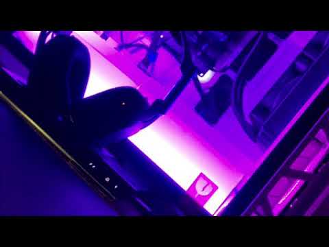 انا عايز الشرطة تبص بطيء