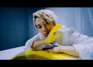  Amber S アブノーマル Music Video