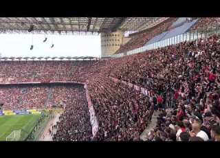  COME QUANDO DA BAMBINO LA GUARDAVO CON PAPÀ Curva Sud Milano