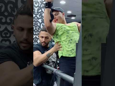 ما بلاش من تحت يا حوده