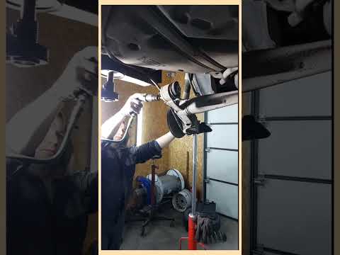 طريقة تغيير سيلان بلوك المحور الخلفي Shorts