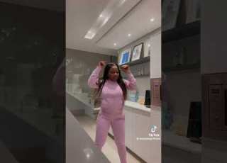 Makhadzi Jealous Down Song At Master Kg House Makhadzi Bet Makhadzientertainment Kelvinmomo