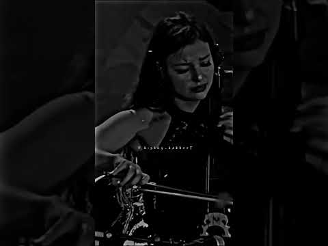 العازفه دينا جابر من حفله تامر حسني بعد مؤقت