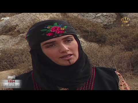 مقطع للفنانة ديانا رحمة في مسلسل صقر الجبل عام 1989 مقطع للفنانة ديانا رحمة في مسلسل صقر الجبل عام 1989