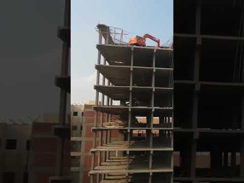 ازاي بيهدوا المباني من فوق بالحفارات