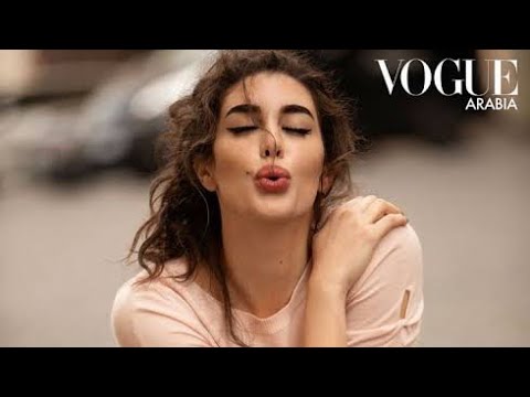 يا ريحانه كلها منك غيرانه