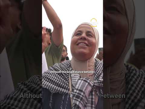 Activists Farewell A Gaza Bound Ship With Solidarity Song