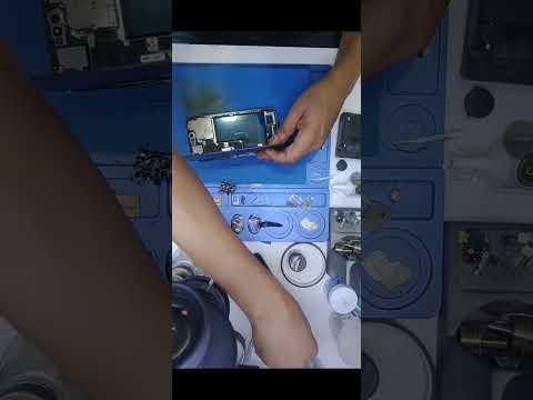 ايفون 14بروماكس شاشه خضراء