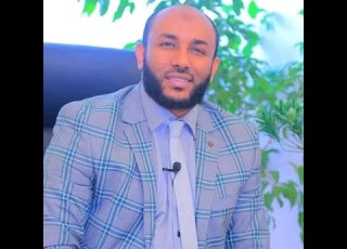 ኡስታዝ ያሲን ኑሩ Yasin Nuro