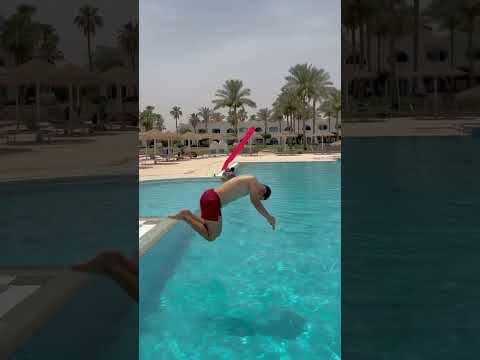 طريقة القفز الصحيحه في الماء تعليم سباحة سباحة