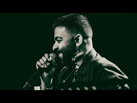 عمرو حسن صحاب السوء حفل الساقية ديسمبر ٢٠٢٥