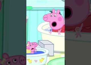 Crazy COLOURFUL Bathtime PeppaPig Shorts