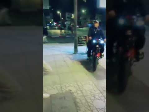 اعطوها من شموري ريحنا احنا مقودين على حومتنا