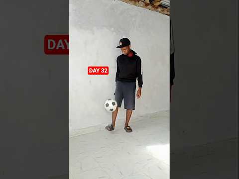 DAY 32 Football Soccer Skills Messi Ronaldo
