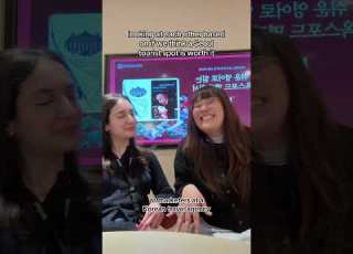 Looking At Each Other Based On What We Think Of Tourist Spots In Seoul
