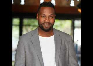  Sean Green