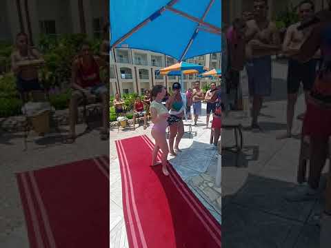 ملكة جمال الفندق الغردقة فندق هاواى سيزار