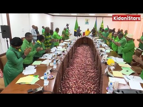Utapenda Tazama Rais Magufuli Alivyocheza Wimbo Wa Beka Flavour Kikao Cha Kamati Kuu CCM