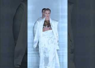 She Is Not A Model She Is A Supermodel Caradelevigne Runway Supermodel