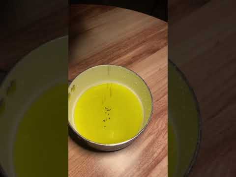 علاج هواء الرأس والصداع المستمر أم أيمن