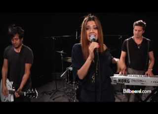 Nikki Rich Next Best Thing LIVE