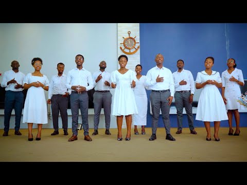 Mavazi Meupe Dodoma Adventist Chorus