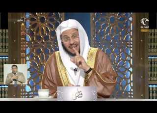 ما حكم قراءة القرآن الكريم وقت العزاء وتوزيعه