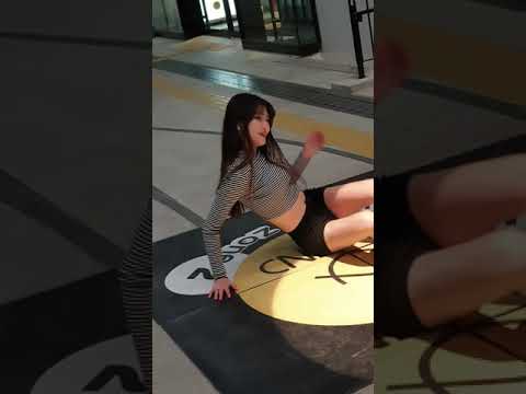 191207 유진 권유진 떨려요 스텔라 Vibrato STELLAR 홍대애경 AK 타워2번버스킹존유진 Lucifier버스킹 191207 유진 권유진 떨려요 스텔라 Vibrato STELLAR 홍대애경 AK 타워2번버스킹존유진 Lucifier버스킹