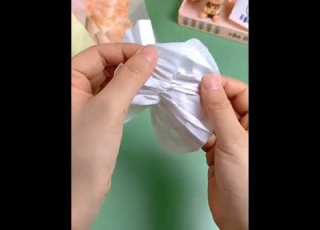 صناعة ورد من المناديل